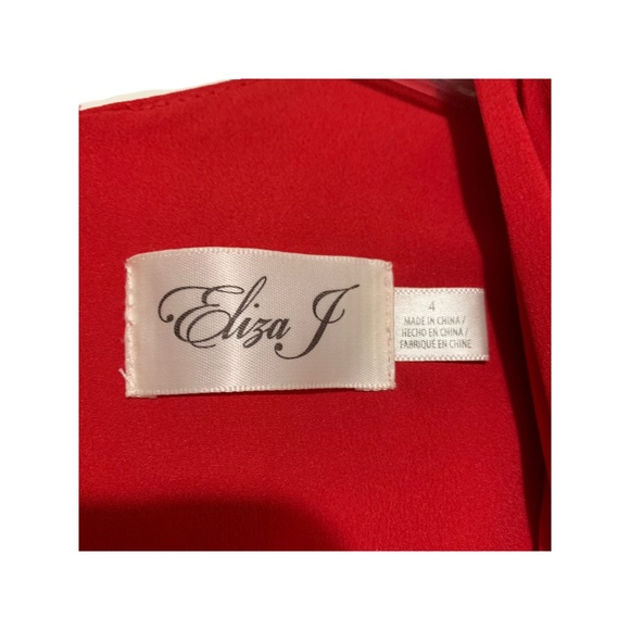Women’s Eliza J Off The Shoulder Side Drape Sheath Dress in Red Sz 4 NWT - Picture 5 of 6